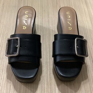 Unisa Black and Tan Women's Mules